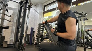 男性のお客様のトレーニング風景【パーソナルジム大府】